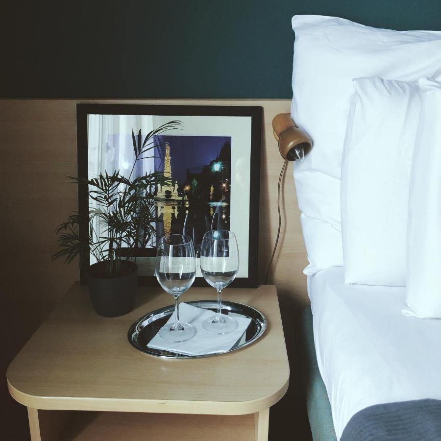 Teledom Hotel Košice Exteriör bild